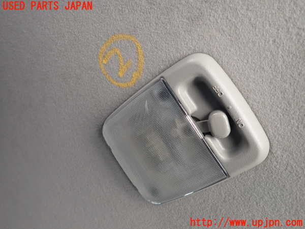 5UPJ-29346412]NV350 キャラバン バン(VW2E26)ルームランプ2 (２列目) 中古_m0001.jpg