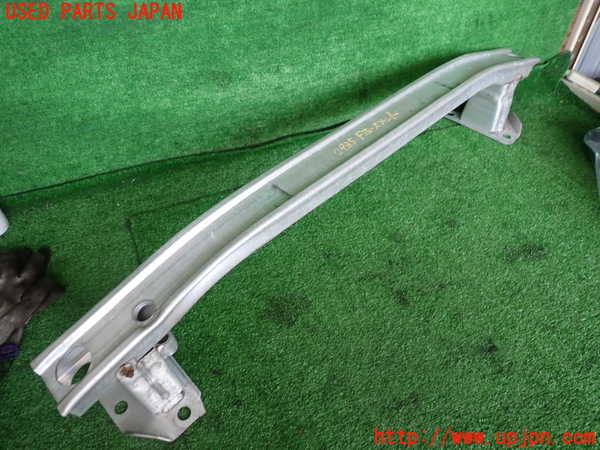 2UPJ-29351014]ルノー・ルーテシア(RF4C)フロントバンパーホースメント 中古_m0001.jpg