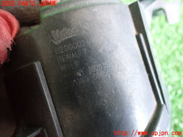 2UPJ-29351182]ルノー・ルーテシア(RF4C)左フォグ 中古_m0003.jpg