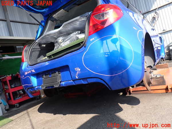 2UPJ-29351610]ルノー・ルーテシア(RF4C)リアバンパー 中古_m0001.jpg