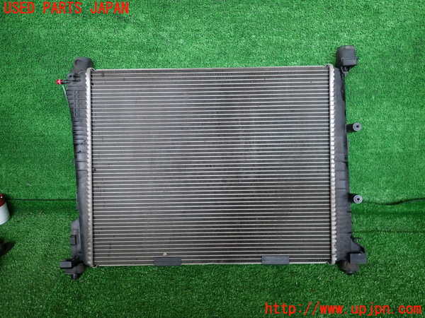 2UPJ-29352321]ルノー・ルーテシア(RF4C)ラジエーター1 中古_m0001.jpg