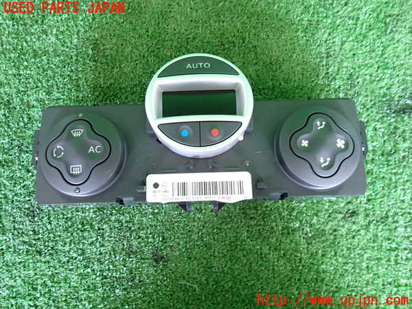 2UPJ-29356066]ルノー・ルーテシア(RF4C)エアコンスイッチ1 中古_m0001.jpg