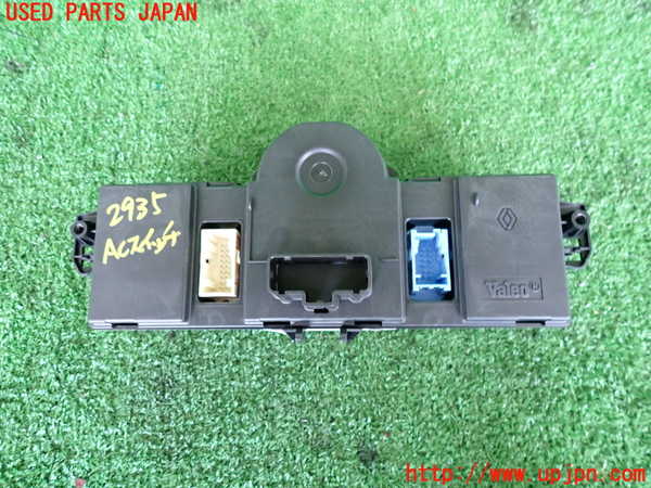 2UPJ-29356066]ルノー・ルーテシア(RF4C)エアコンスイッチ1 中古_m0002.jpg