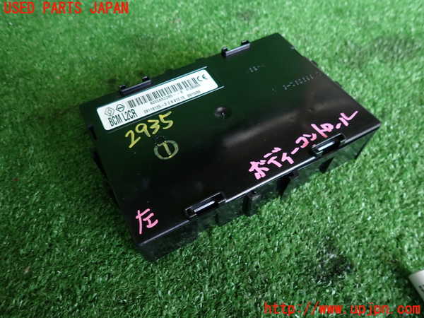 2UPJ-29356146]ルノー・ルーテシア(RF4C)コンピューター1 中古_m0001.jpg