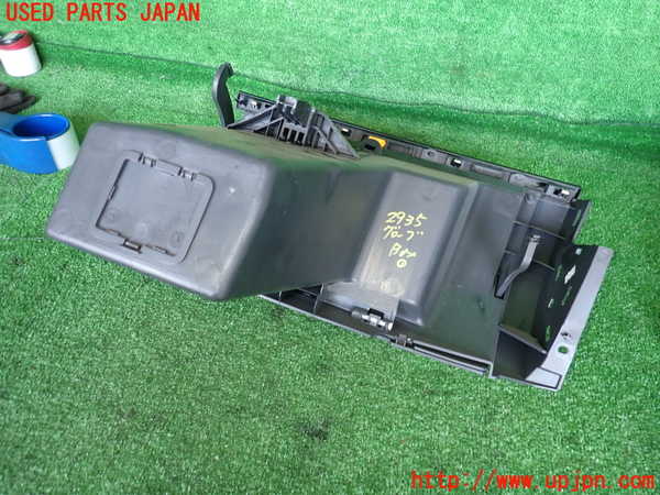 2UPJ-29357516]ルノー・ルーテシア(RF4C)グローブボックス1 中古_m0004.jpg