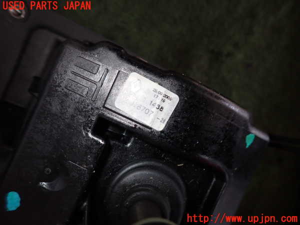 2UPJ-29357560]ルノー・ルーテシア(RF4C)MTシフトレバー 中古_m0003.jpg
