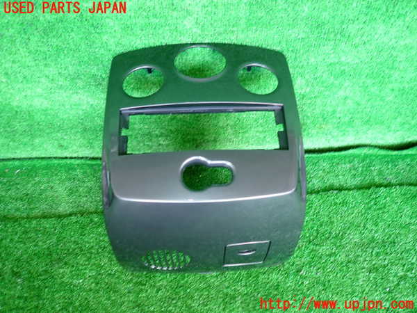 2UPJ-29357691]ルノー・ルーテシア(RF4C)内装トリム類1 中古_m0001.jpg