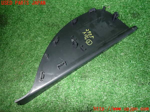 2UPJ-29357692]ルノー・ルーテシア(RF4C)内装トリム類2 中古_m0002.jpg