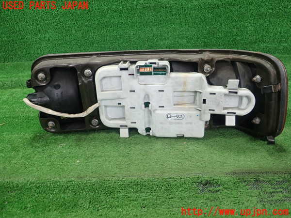 1UPJ-29361536]ピアッツァ(JR120)左テールランプ 中古_m0003.jpg
