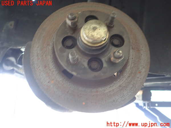 5UPJ-29364295]ピアッツァ(JR120)左フロントナックルハブ 中古_m0001.jpg