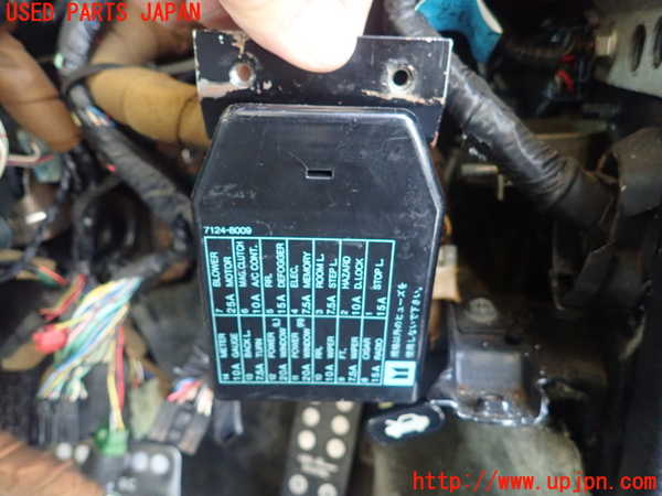5UPJ-29366742]ピアッツァ(JR120)ヒューズボックス2 中古_m0001.jpg