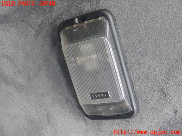 5UPJ-29366412]ピアッツァ(JR120)ルームランプ2 (２列目) 中古_m0001.jpg