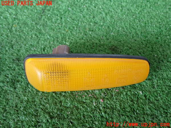 2UPJ-29371160]フェアレディZ(GCZ32)右ウィンカーレンズ 中古_m0001.jpg