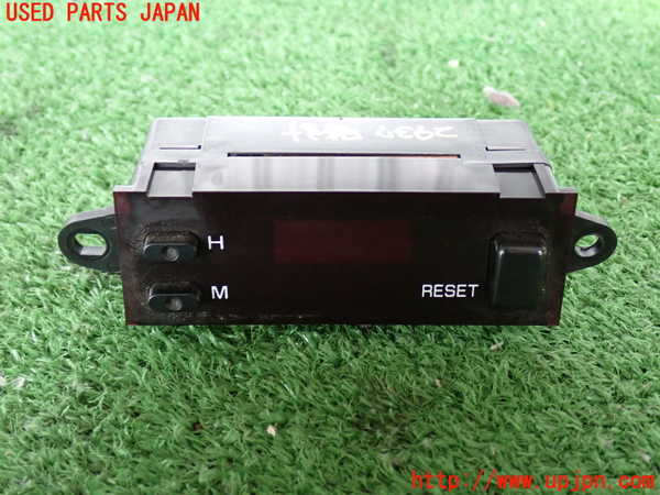 2UPJ-29377850]フェアレディZ(GCZ32)時計 中古_m0001.jpg