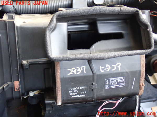 2UPJ-29376100]フェアレディZ(GCZ32)ヒーターコア 中古_m0001.jpg