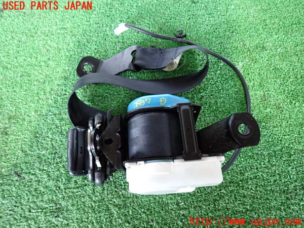 2UPJ-29377045]フェアレディZ(GCZ32)運転席シートベルト 中古_m0001.jpg
