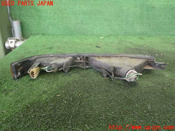 2UPJ-29381152]スープラ(GA70)左コーナーランプ 中古_m0003.jpg