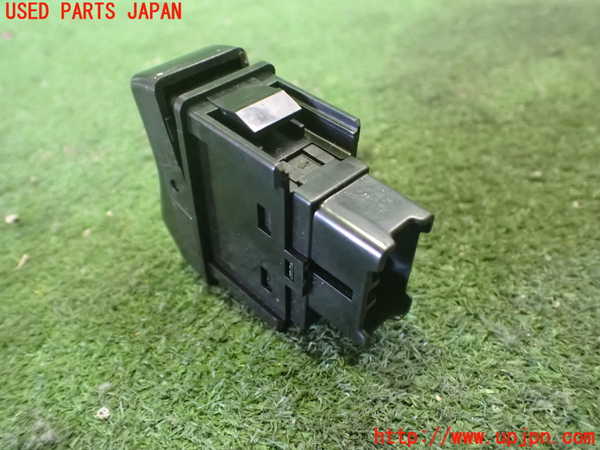 2UPJ-29386290]スープラ(GA70)ハザードスイッチ 中古_m0002.jpg