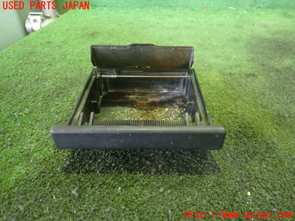 2UPJ-29387821]スープラ(GA70)灰皿1 中古_m0001.jpg