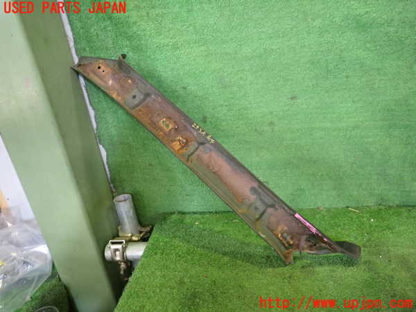 2UPJ-29387655]スープラ(GA70)右フロントピラートリム 中古_m0002.jpg