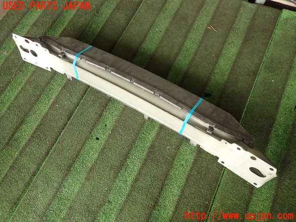 2UPJ-29391014]ボルボ・XC60(DB4204TXC)フロントバンパーホースメント 中古_m0002.jpg