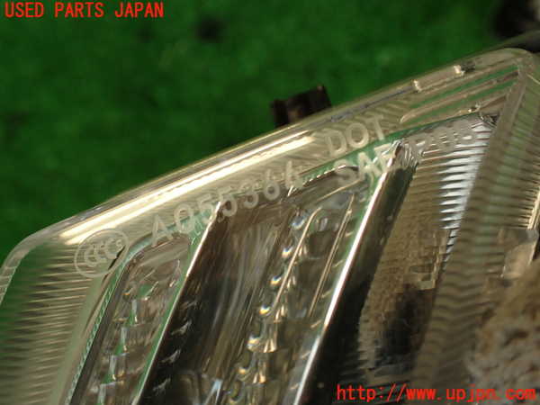 2UPJ-29391152]ボルボ・XC60(DB4204TXC)左コーナーランプ 中古_m0003.jpg