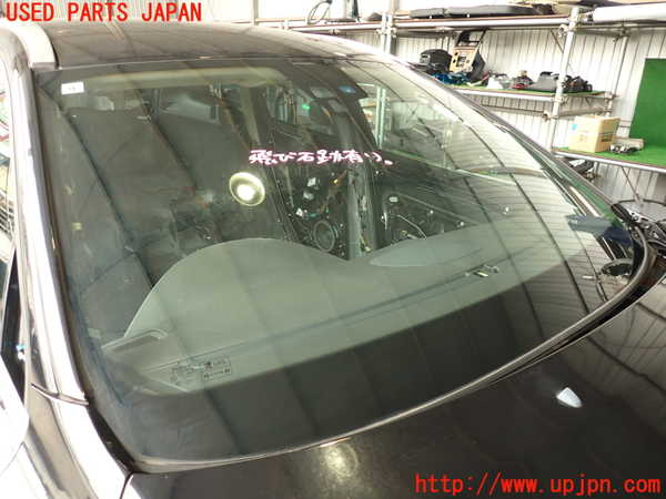 2UPJ-29391195]ボルボ・XC60(DB4204TXC)フロントガラス (43R-00027) 中古_m0001.jpg