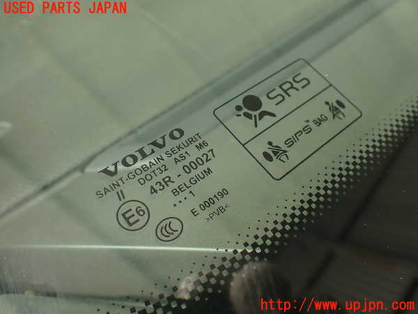 2UPJ-29391195]ボルボ・XC60(DB4204TXC)フロントガラス (43R-00027) 中古_m0003.jpg