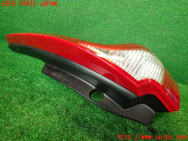 2UPJ-29391530]ボルボ・XC60(DB4204TXC)右テールランプ 中古_m0002.jpg