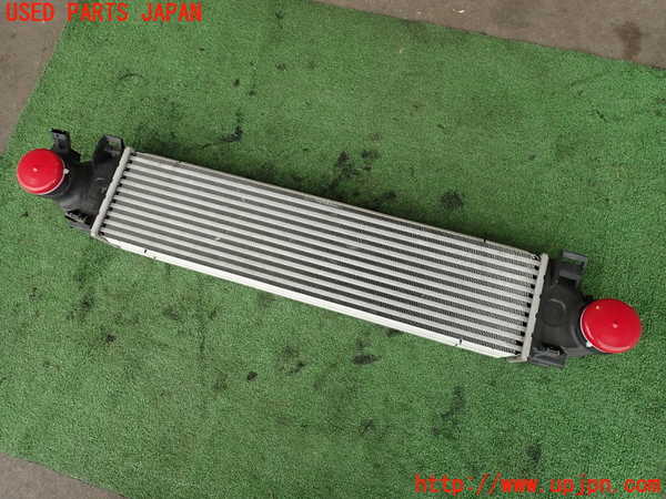 2UPJ-29392451]ボルボ・XC60(DB4204TXC)インタークーラー1 中古_m0002.jpg