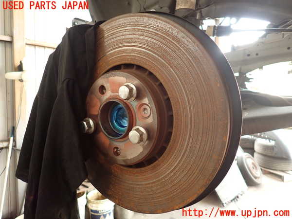 2UPJ-29394295]ボルボ・XC60(DB4204TXC)左フロントナックルハブ 中古_m0001.jpg