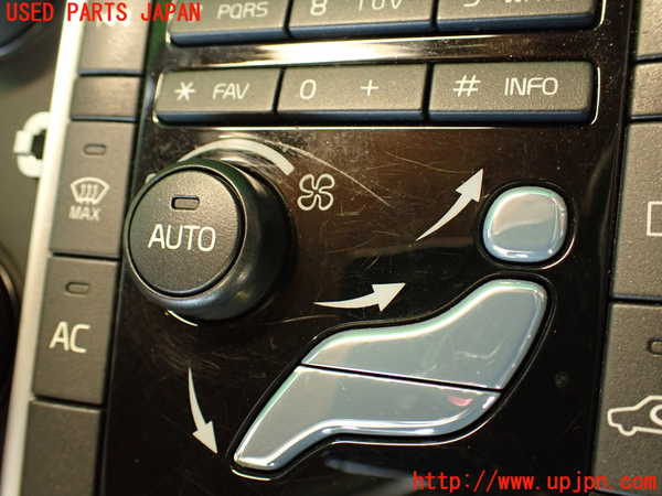 2UPJ-29396066]ボルボ・XC60(DB4204TXC)エアコンスイッチ1 中古_m0002.jpg