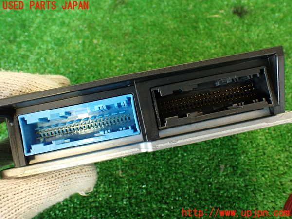 2UPJ-29396145]ボルボ・XC60(DB4204TXC)エアバッグコンピューター 中古_m0003.jpg