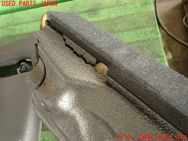 2UPJ-29397385]ボルボ・XC60(DB4204TXC)リアシート (ジャンク品) 中古_m0003.jpg