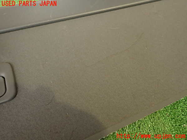 2UPJ-29397761]ボルボ・XC60(DB4204TXC)トノカバー1 中古_m0002.jpg