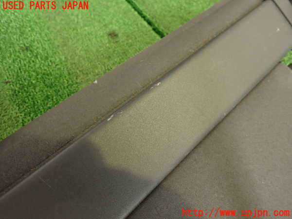 2UPJ-29397761]ボルボ・XC60(DB4204TXC)トノカバー1 中古_m0003.jpg