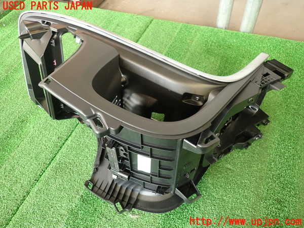 2UPJ-29397549]ボルボ・XC60(DB4204TXC)コンソール 中古_m0002.jpg