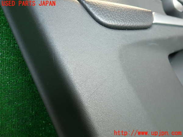 2UPJ-29391264]ボルボ・XC60(DB4204TXC)左前ドア内張り 中古_m0002.jpg
