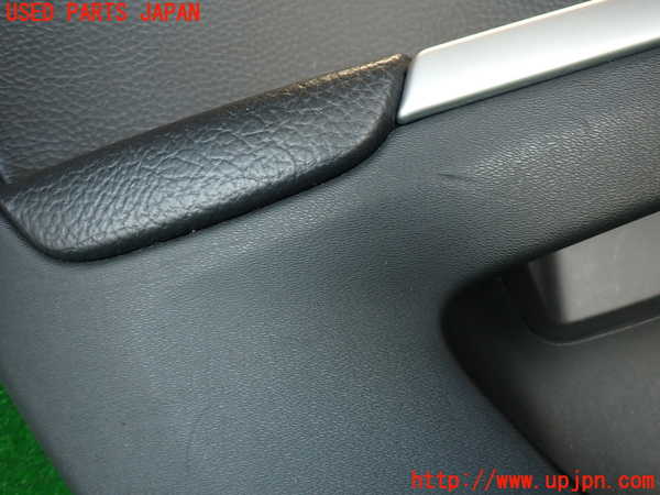 2UPJ-29391324]ボルボ・XC60(DB4204TXC)左後ドア内張り 中古_m0003.jpg