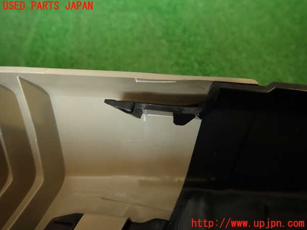 2UPJ-29397665]ボルボ・XC60(DB4204TXC)右センターピラートリム 中古_m0005.jpg