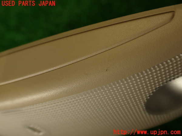2UPJ-29396412]ボルボ・XC60(DB4204TXC)ルームランプ2 (真中 2列目) 中古_m0002.jpg