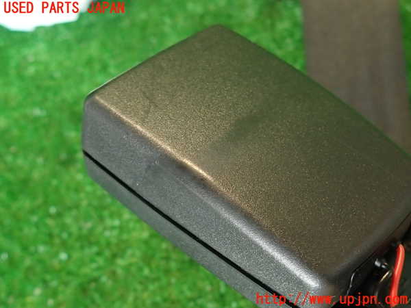 2UPJ-29397155]ボルボ・XC60(DB4204TXC)右2列目シートベルト 中古_m0003.jpg