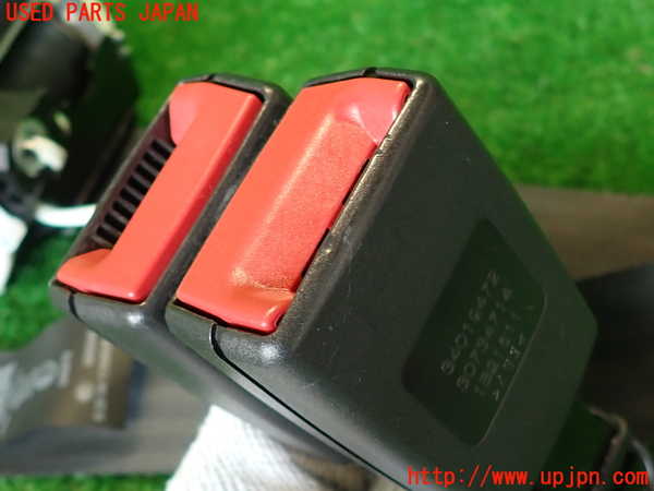 2UPJ-29397185]ボルボ・XC60(DB4204TXC)左2列目シートベルト 中古_m0003.jpg