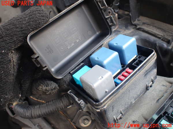 1UPJ-29406742]レクサス・RX450h(GYL10W)ヒューズボックス2 中古_m0002.jpg