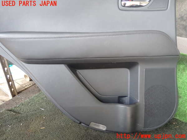 1UPJ-29401324]レクサス・RX450h(GYL10W)左後ドア内張り 中古_m0003.jpg