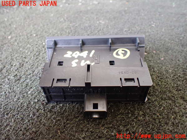 1UPJ-29416310]レクサス・LS460(USF40)スイッチ5 (フューエル＆トランクオープナー) 中古_m0002.jpg