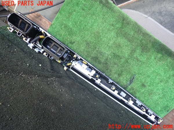 1UPJ-29417528]レクサス・LS460(USF40)エアコン吹き出し口3 (真中) 中古_m0003.jpg