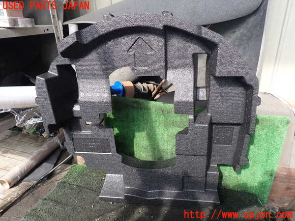 1UPJ-29417773]レクサス・LS460(USF40)ラゲッジトレイ3 中古_m0001.jpg