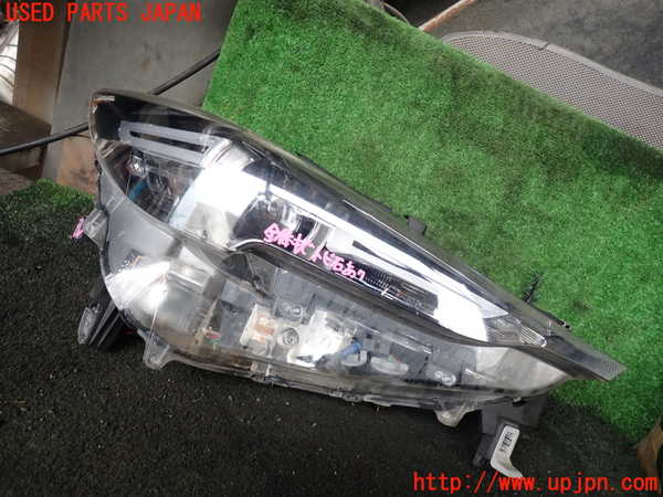 1UPJ-29421130]CX-8(KG2P)右ヘッドライト LED ジャンク部品取り_m0001.jpg