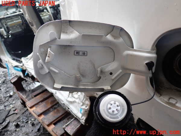 1UPJ-29421690]CX-8(KG2P)フューエルリッド 中古_m0002.jpg